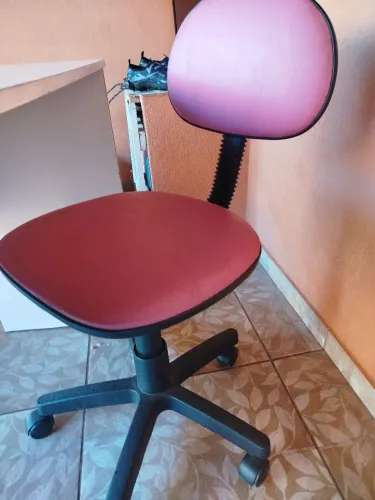 escrevania com cadeira giratoria 