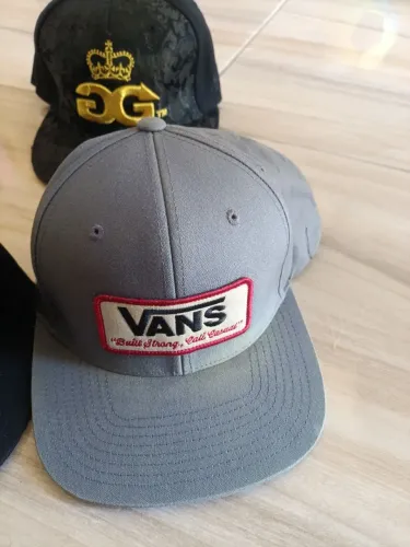 Boné vans dcshoes billabong e double g