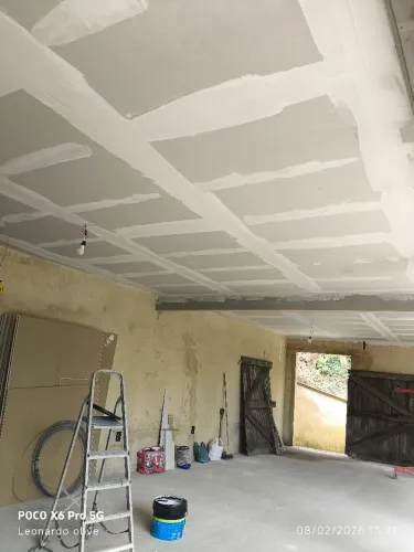 Serviço em gesso e drawwal