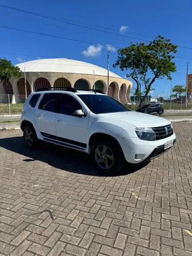 Renault Duster Dynamique 2.0 Hi-flex 16V Aut. 2015