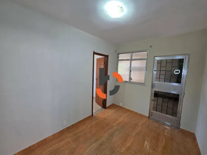Apartamento com 1 dormitório para alugar, 50 m² por R$ 922,71/mês - Santo Elias - Mesquita