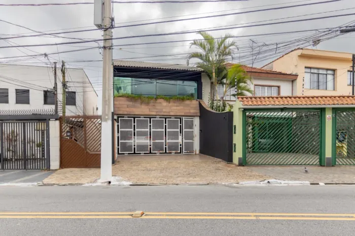 Casa comercial na Avenida Conceição, 981 650 m²
