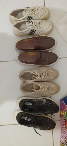 Vendo esse tênis e sapato.Tam. 40
