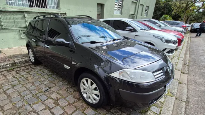Renault Megane Grand Tour Dynam. Hi-flex 1.6 16V 2011