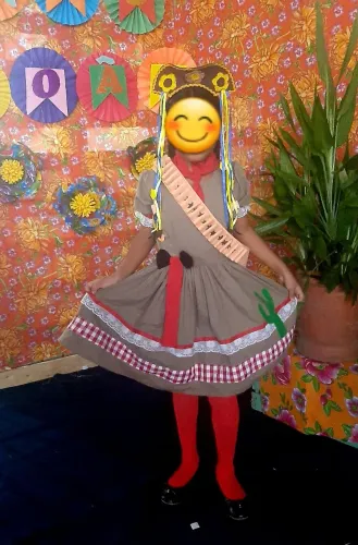 Alugo traje junino Maria bonita ( Cangaceiro )