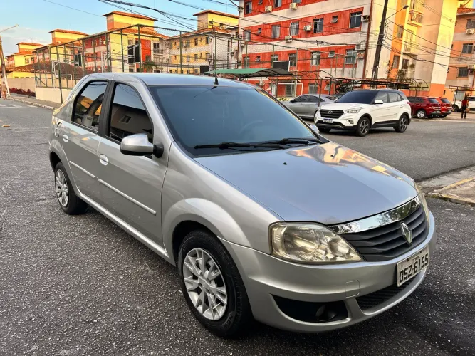 Renault Logan Expres./exp. UP Hi-flex 1.0 16V 4P 2013
