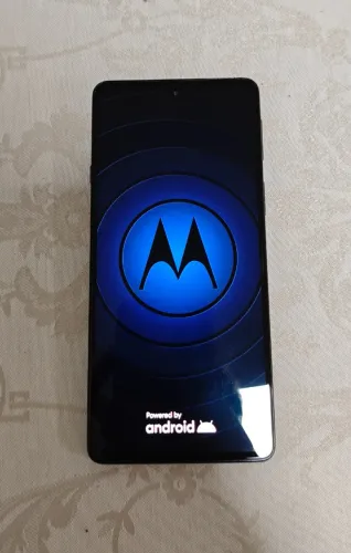 Motorola Edge 20