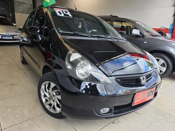Honda Fit LX 1.4/ 1.4 Flex 8v/16v 5P Aut. 2004