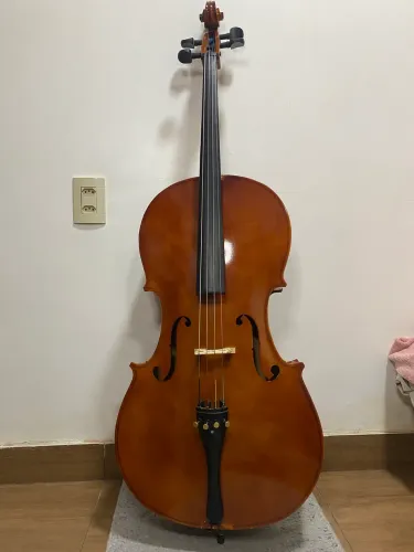 Violoncelo 4/4 Completo - Com Arco e Breu L'Opéra Jade