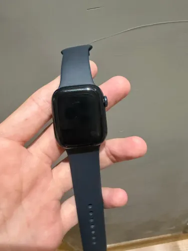 Apple Watch 8 - 41mm