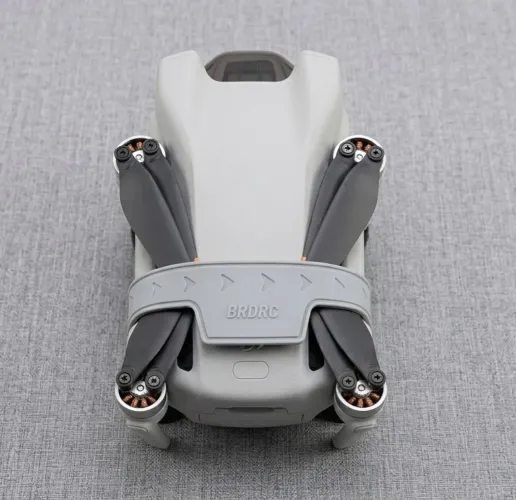 Drone DJI Mini 3 homologado, voou poucas vezes