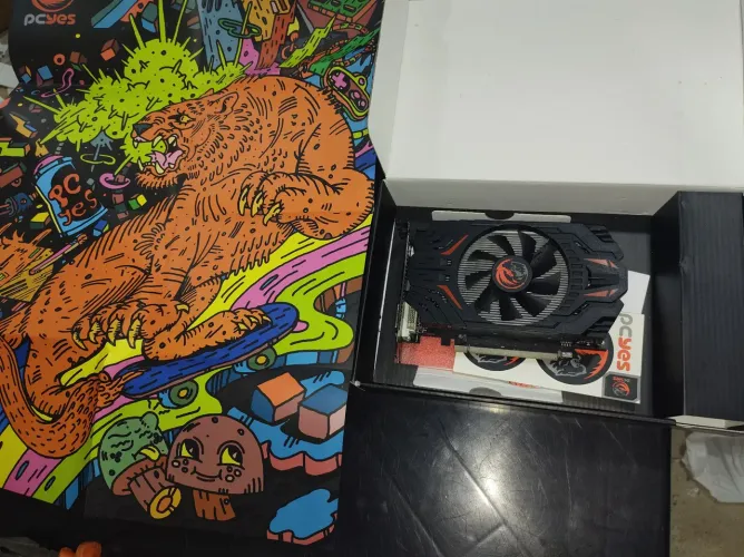 Placa de vídeo RX 550 4g Pcyes