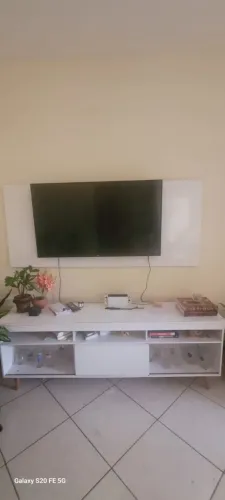 RACK + PAINEL COM SUPORTE PARA TV