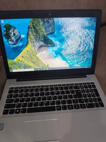 Lenovo IdeaPad 3 laptop notebook