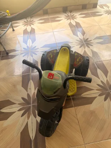 Moto elétrica infantil