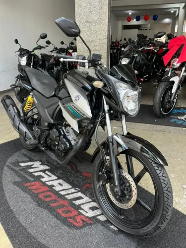YAMAHA FAZER 150 2019. VALE A PENA CONFERIR.