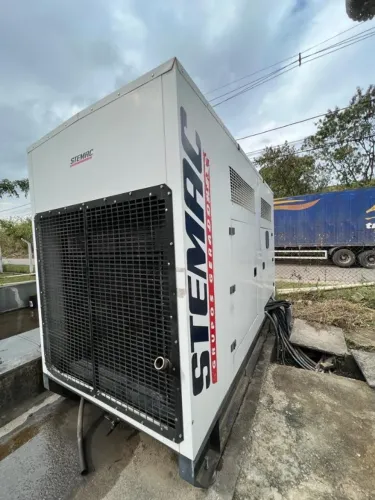 Gerador de energia 635/600 kva Stemac Fabricação 2011 motor scania