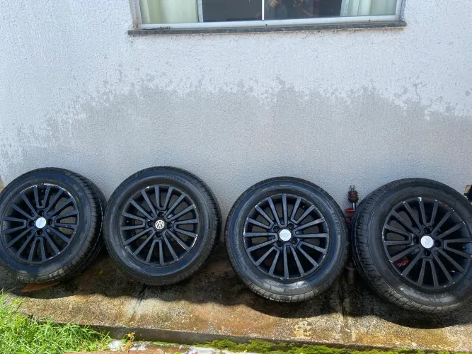 Rodas aro 15 VW vendo ou troco por aro 18