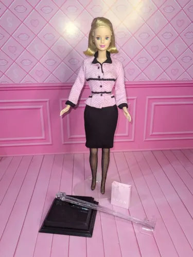 Barbie Collector Representante Avon 1998