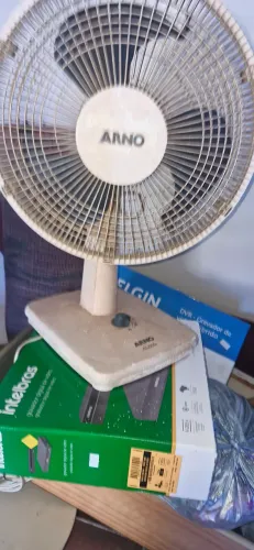 Vendo ventilador com defeito.