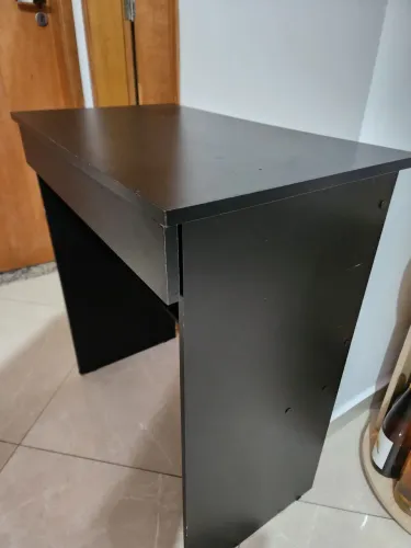 Mesa de computador novinha!!!