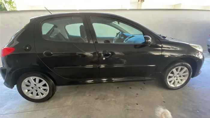 Peugeot 207 XS 1.6 Flex 16V 5P Aut. 2010