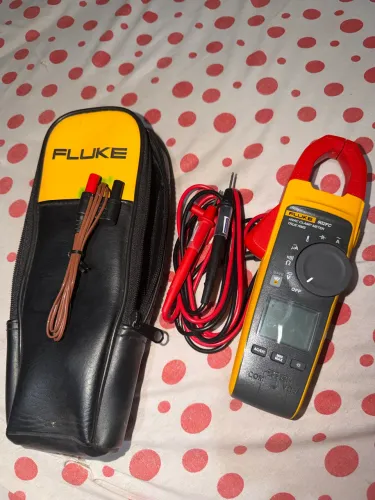 Alicate Amperímetro Fluke 902 FC True-RMS - Completo + Bolsa e Acessórios