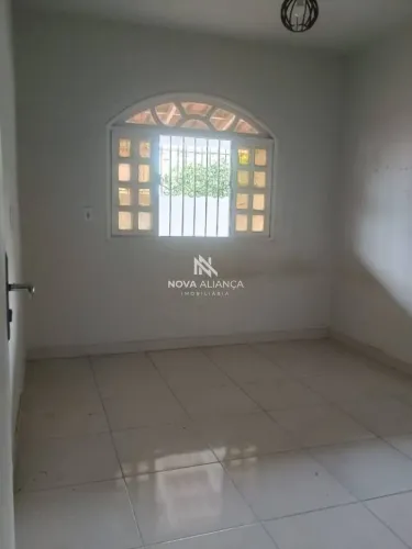 Casa com 2 quartos, 100 m² - venda ou aluguel - Santos Dumont - Vila Velha/ES