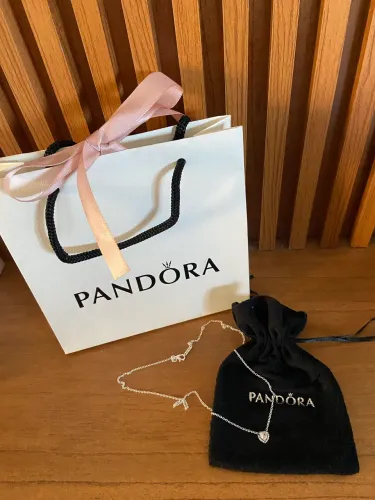 Colar Pandora coração prateado