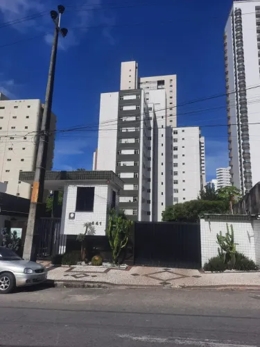 Foto do anúncio de Ótimo Apt° no Meireles - Fortaleza - CE no Meireles