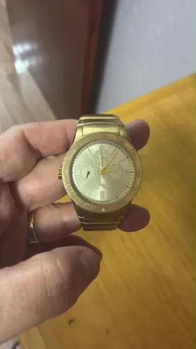 Relógio Puma dourado