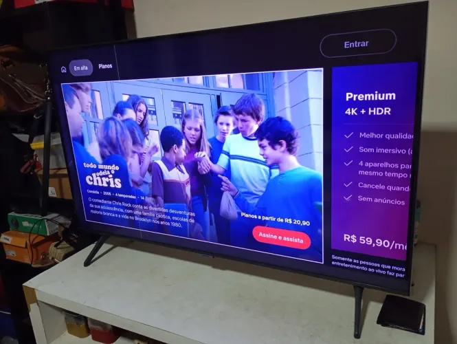TV Samsung 43 polegadas, com defeito 