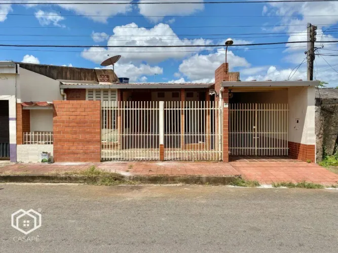 Casa com 3 dormitórios para alugar, 150 m² por R$ 2.348,80/mês - Aponiã - Porto Velho/RO