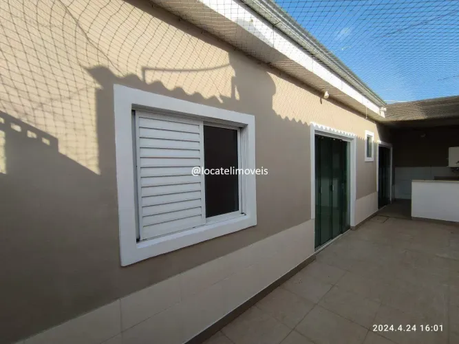 Casa de 01 (um) quarto no Bairro Milionários