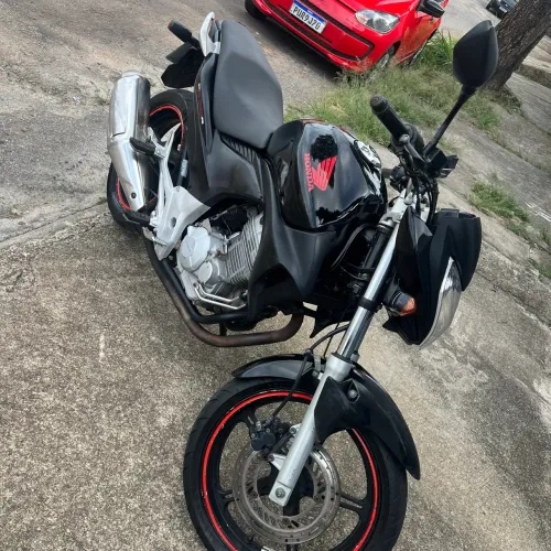 Vendo Honda Cb 300