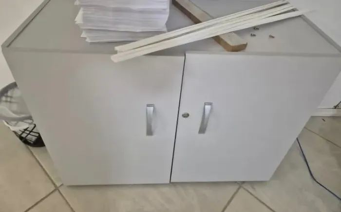 Armário Baixo de Escritório 2 portas