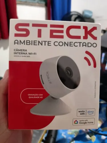 Câmera Interna Wi-Fi Steck Smarteck HD - Compatível Alexa e Google Home