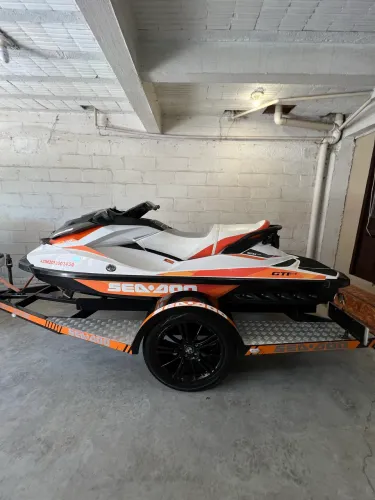 Jetsky Seadoo GTI 130 completo