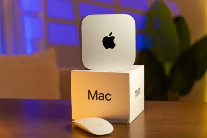 MAC MINI M4 + MAGIC MOUSE