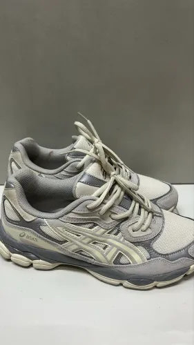 Asics NYC Gel 42