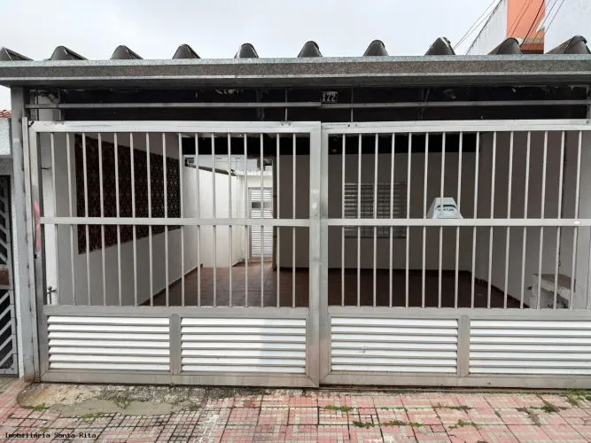 Casa para Locação em Santo André, Vila Floresta, 2 dormitórios, 1 banheiro, 1 vaga