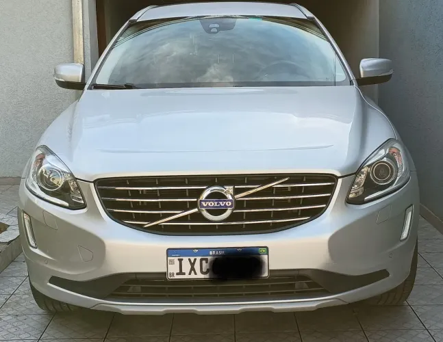 Volvo XC 60 T-5 Kinetic 2.0 245cv FWD 5P 2016