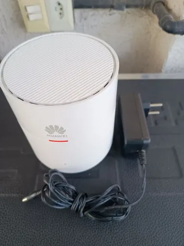 Vendo roteador Huawei OptiXstar K562, Wi-Fi 6 Mesh Dual Band, AX3000. Leia.