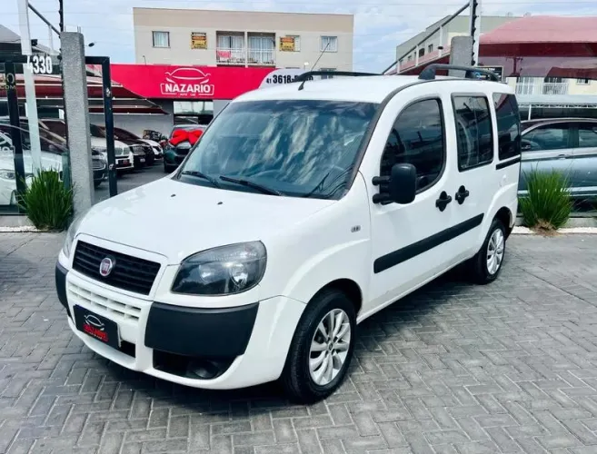 Fiat Doblo Essence 1.8 Flex 16V 5P 2021