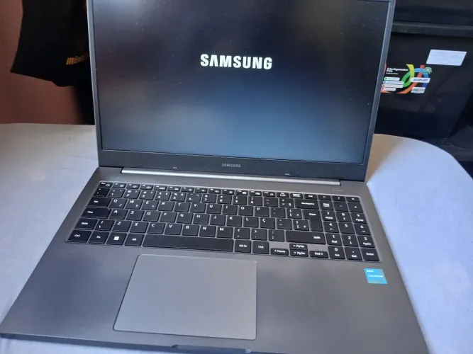 Notebook Samsung 55XDA-KP7 (Intel Celeron)