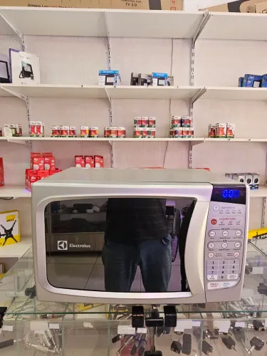 Microondas Electrolux 24 litros