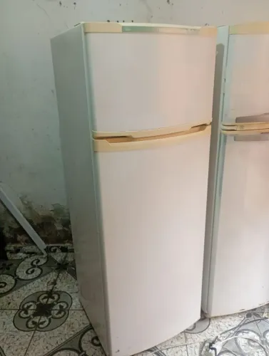 Geladeira 110v Consul duplex conservada funcionando perfeitamente entrego 