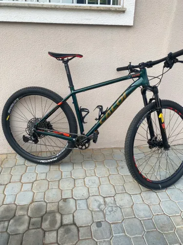 Caloi elite 30 