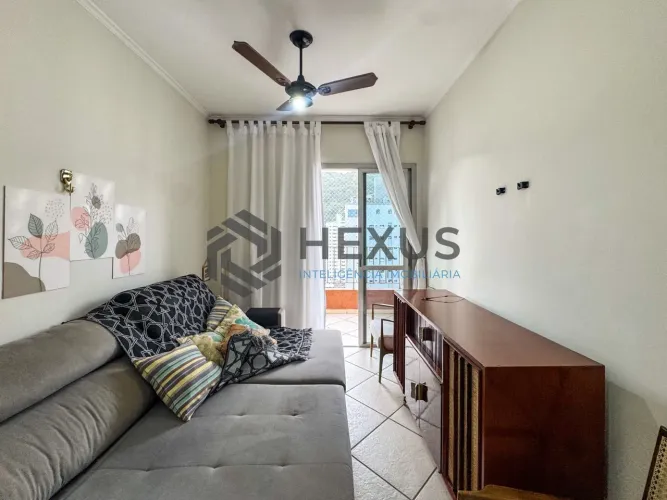 Apartamento com varanda vista mar a 2 quadras da praia nas Pitangueiras, Guarujá