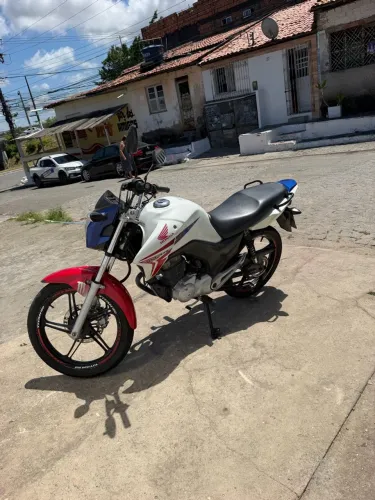 Titan 2014